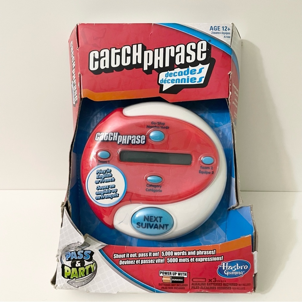 Hasbro Electronic Catch Phrase Decodes Pass & Party Electronic Game